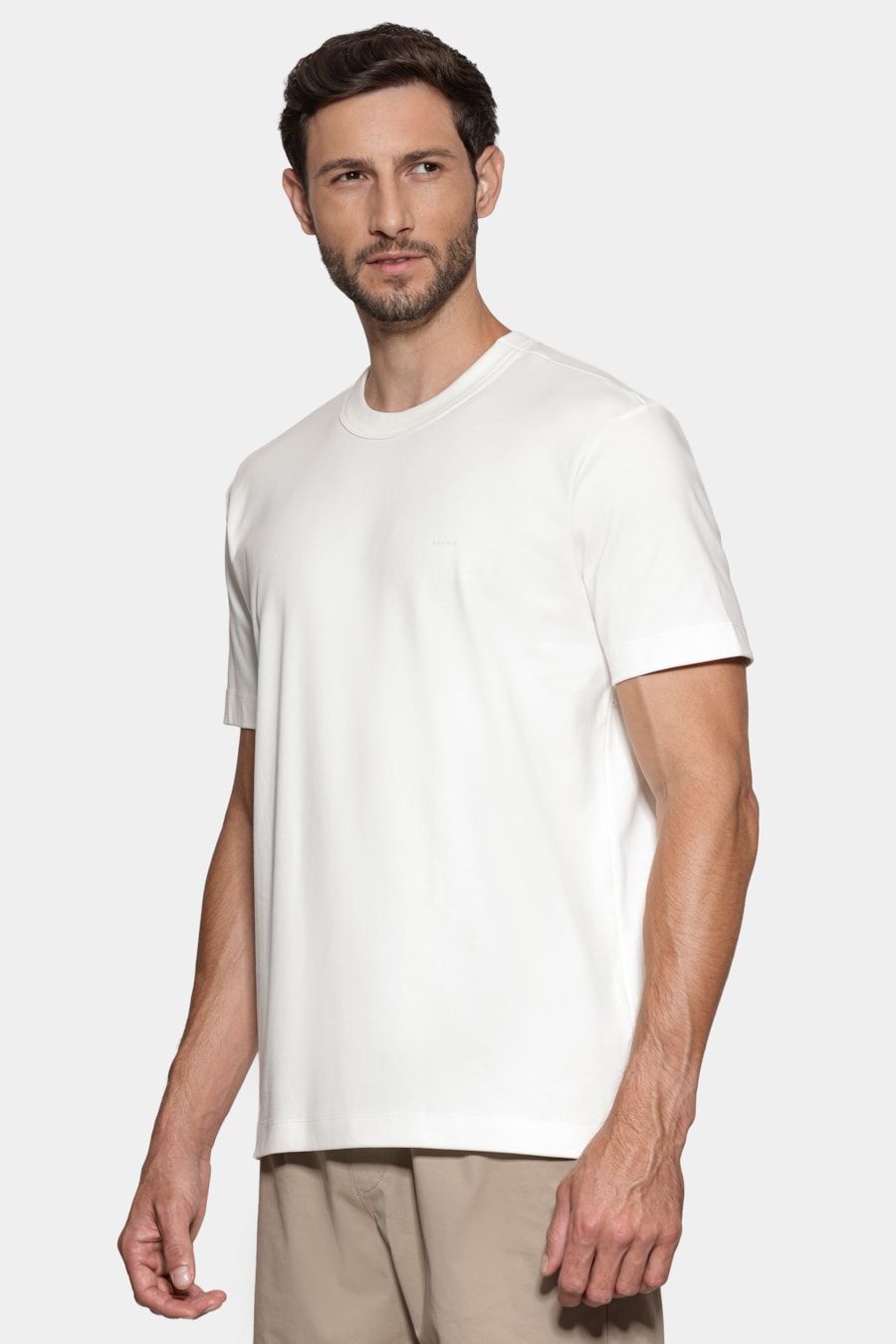 Camiseta Manga Curta Comfort Off White — foto 1 de 6