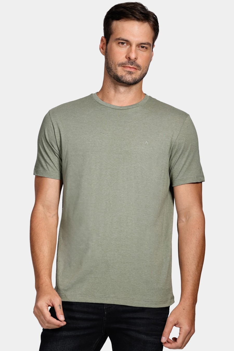 Camiseta Manga Curta Eco Lisa Verde Folha Seca — foto 1 de 4