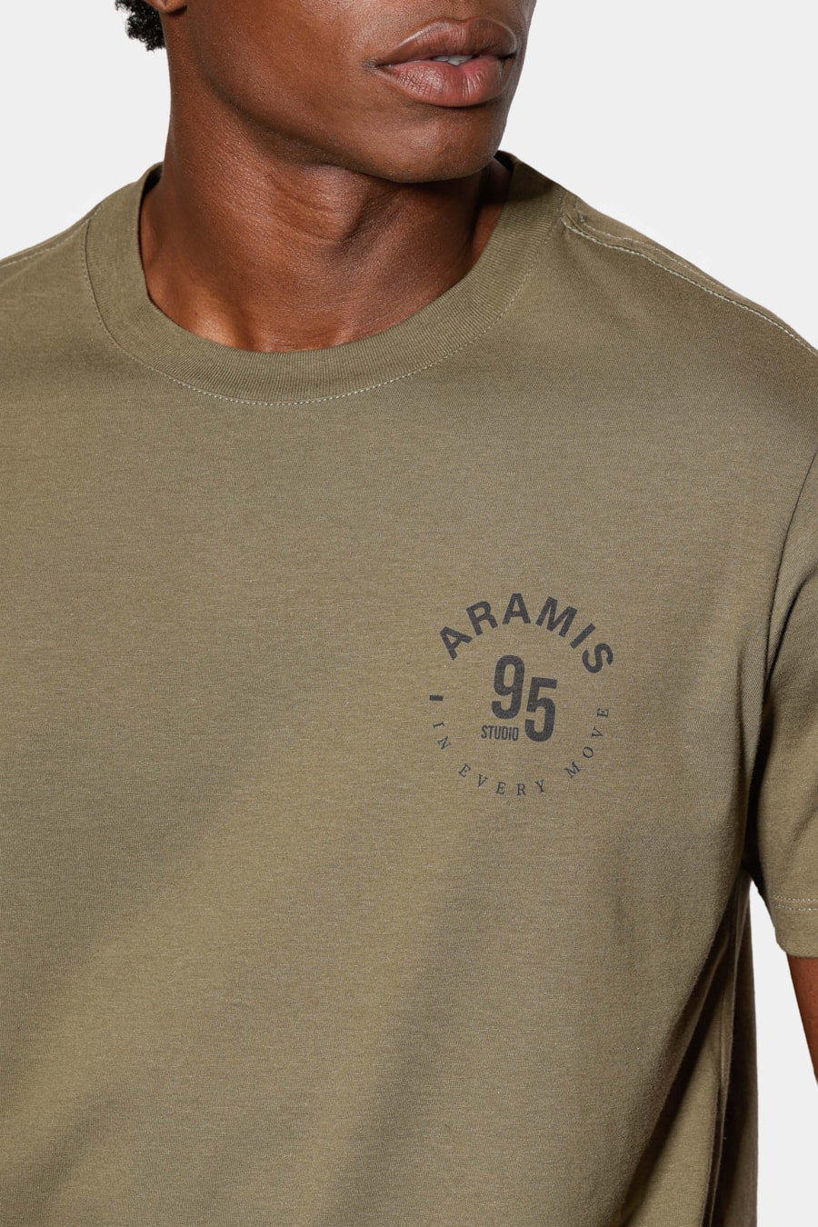 Camiseta Manga Curta Estampa Aramis Circular Matcha — foto 3 de 5