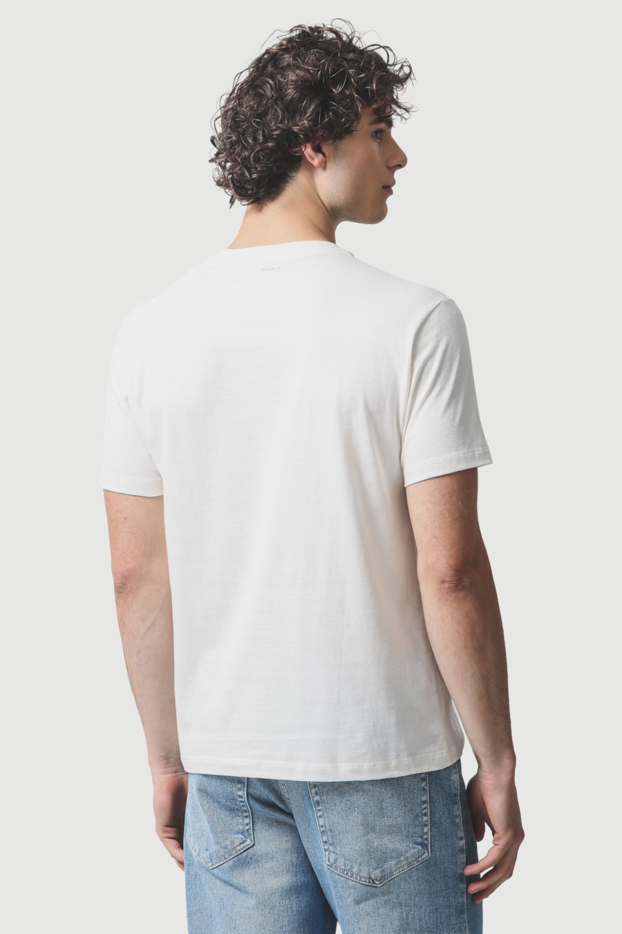 Camiseta Manga Curta Estampa Aramis Code Off White — foto 4 de 5