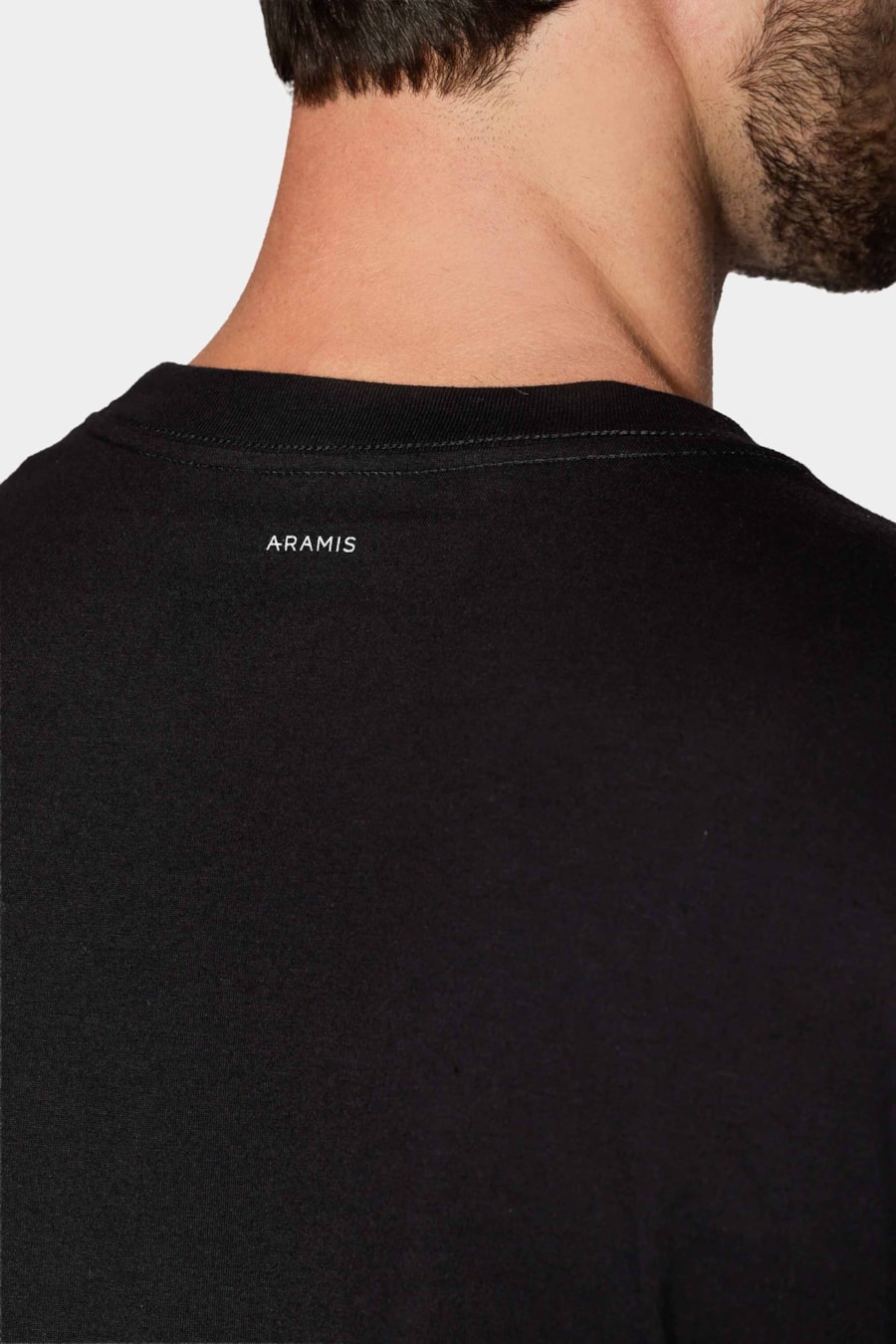 Camiseta Manga Curta Estampa Aramis Geometrico Preto — foto 4 de 6