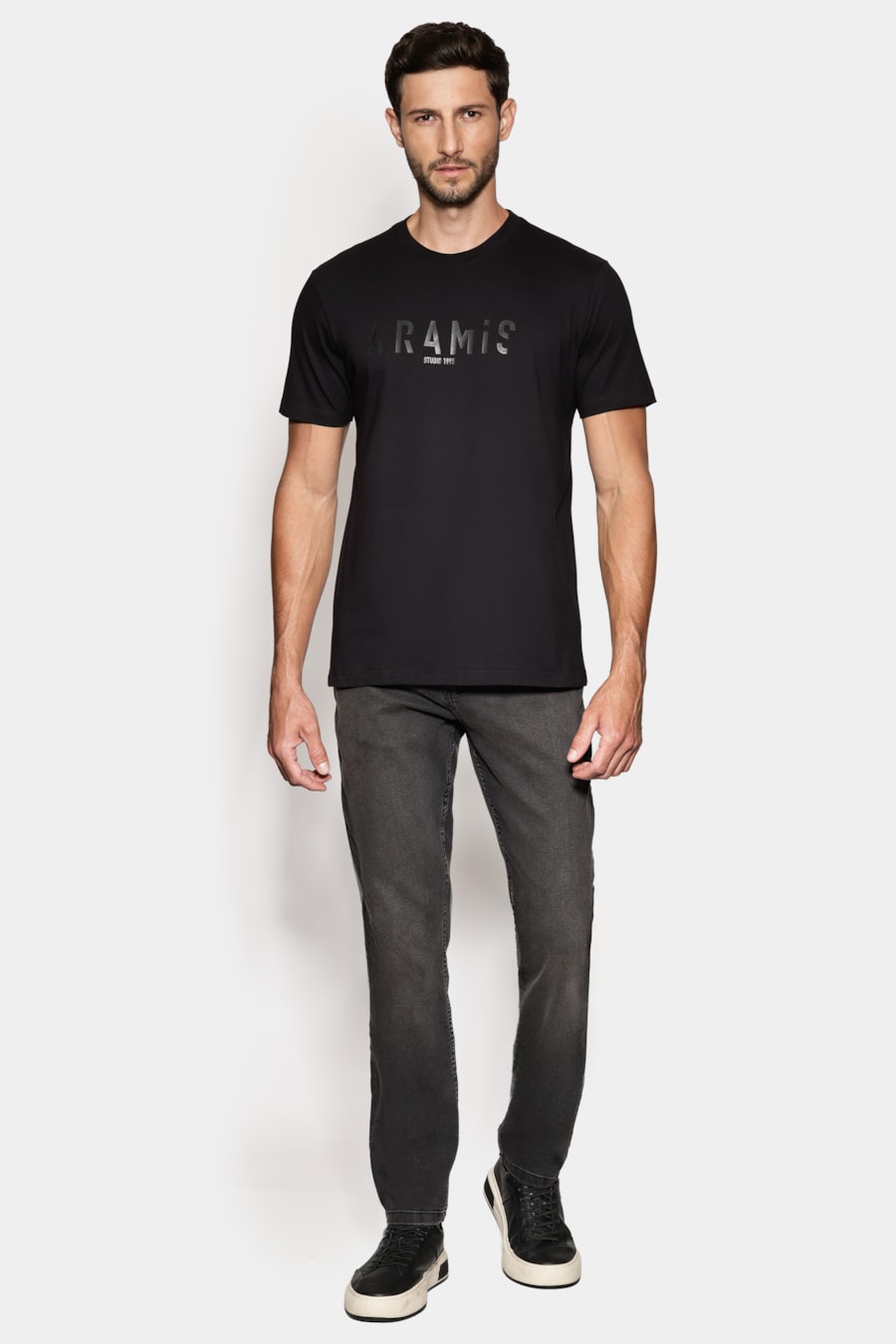 Camiseta Manga Curta Estampa Aramis Geometrico Preto — foto 2 de 6