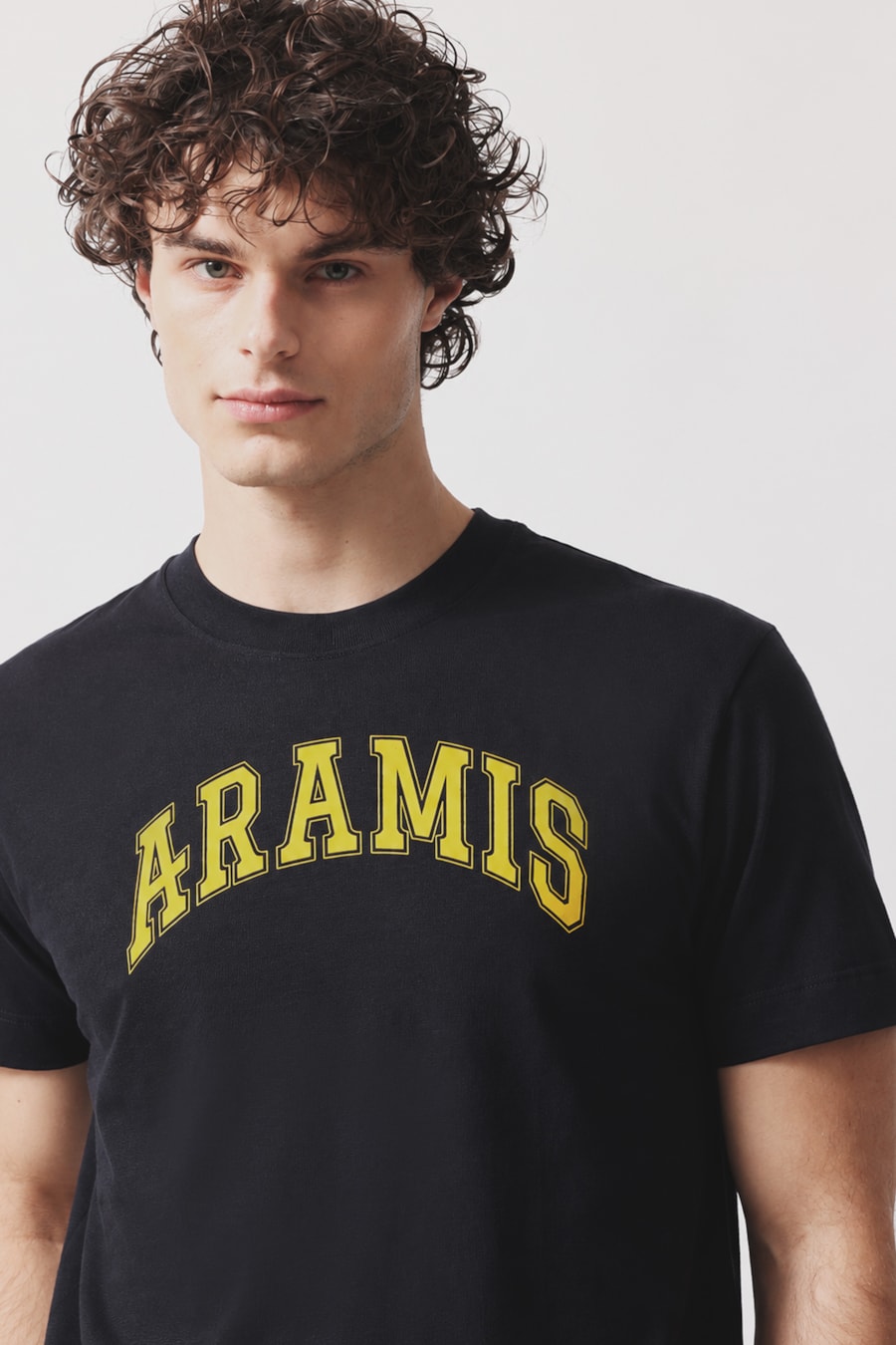 Camiseta Manga Curta Estampa College Marinho — foto 3 de 5