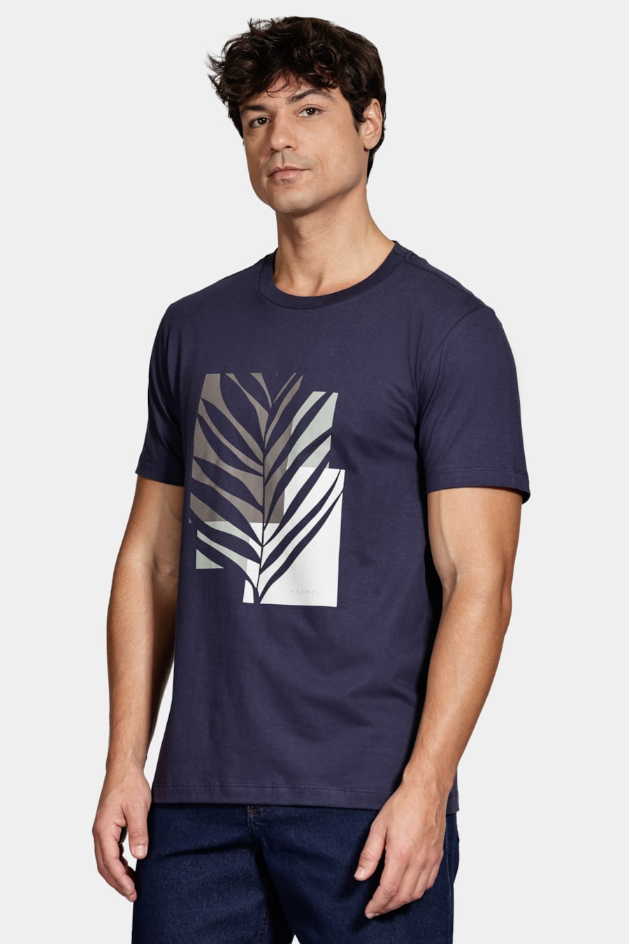 Camiseta Manga Curta Estampa Folhagem Navy — foto 1 de 5