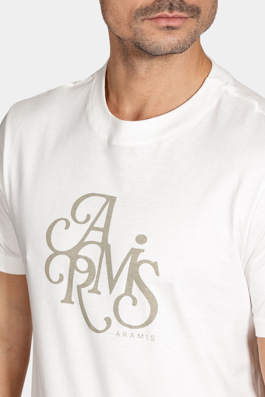 Camiseta Manga Curta Estampa Preppy Off White — foto 3 de 5