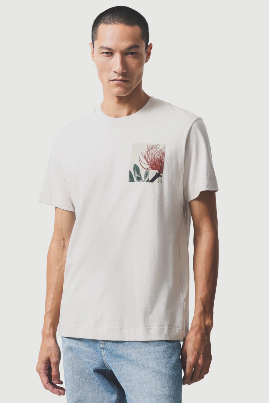Camiseta Manga Curta Estampa Protea Areia 118 — foto 1 de 5