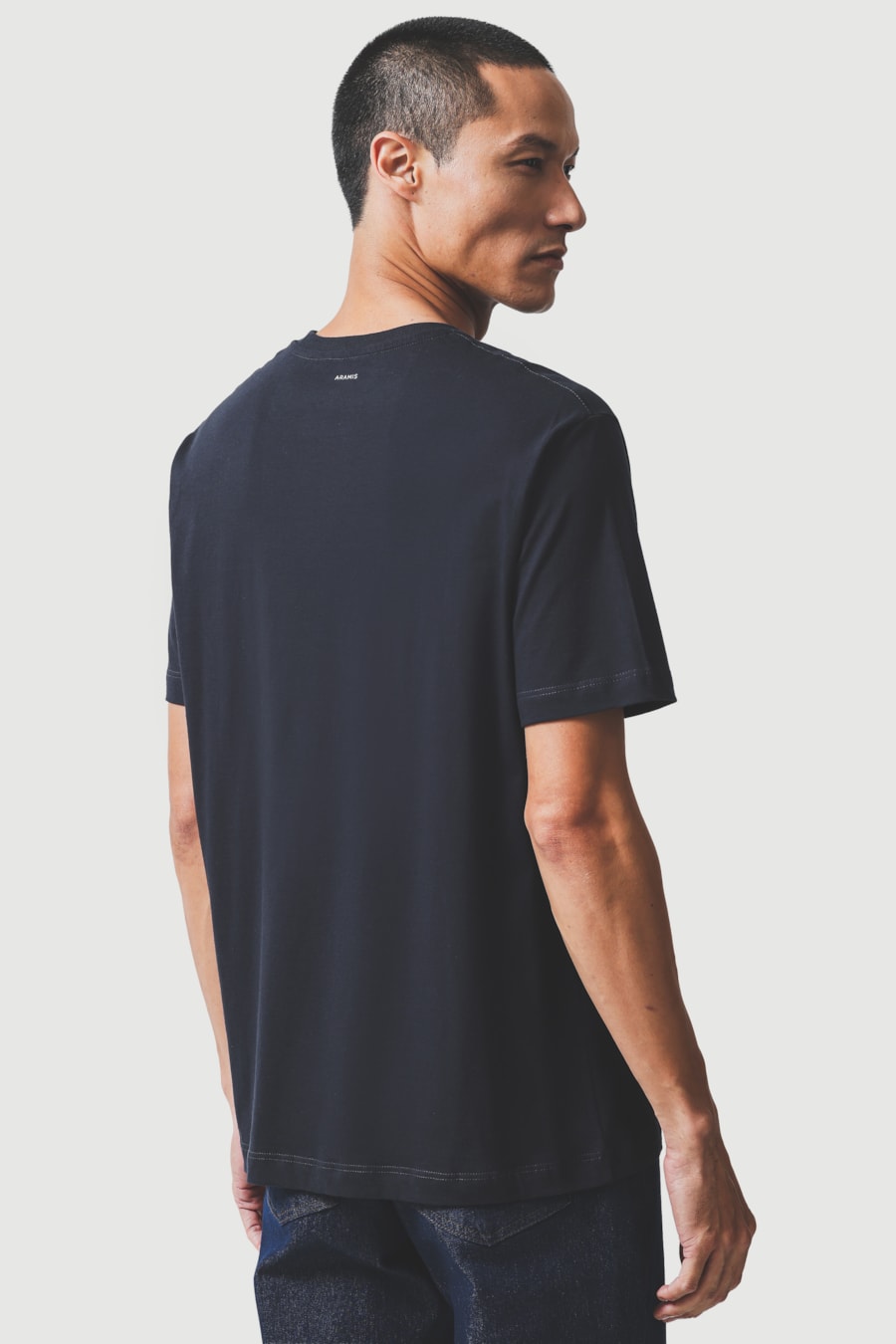 Camiseta Manga Curta Estampa Serie Marinho — foto 4 de 5