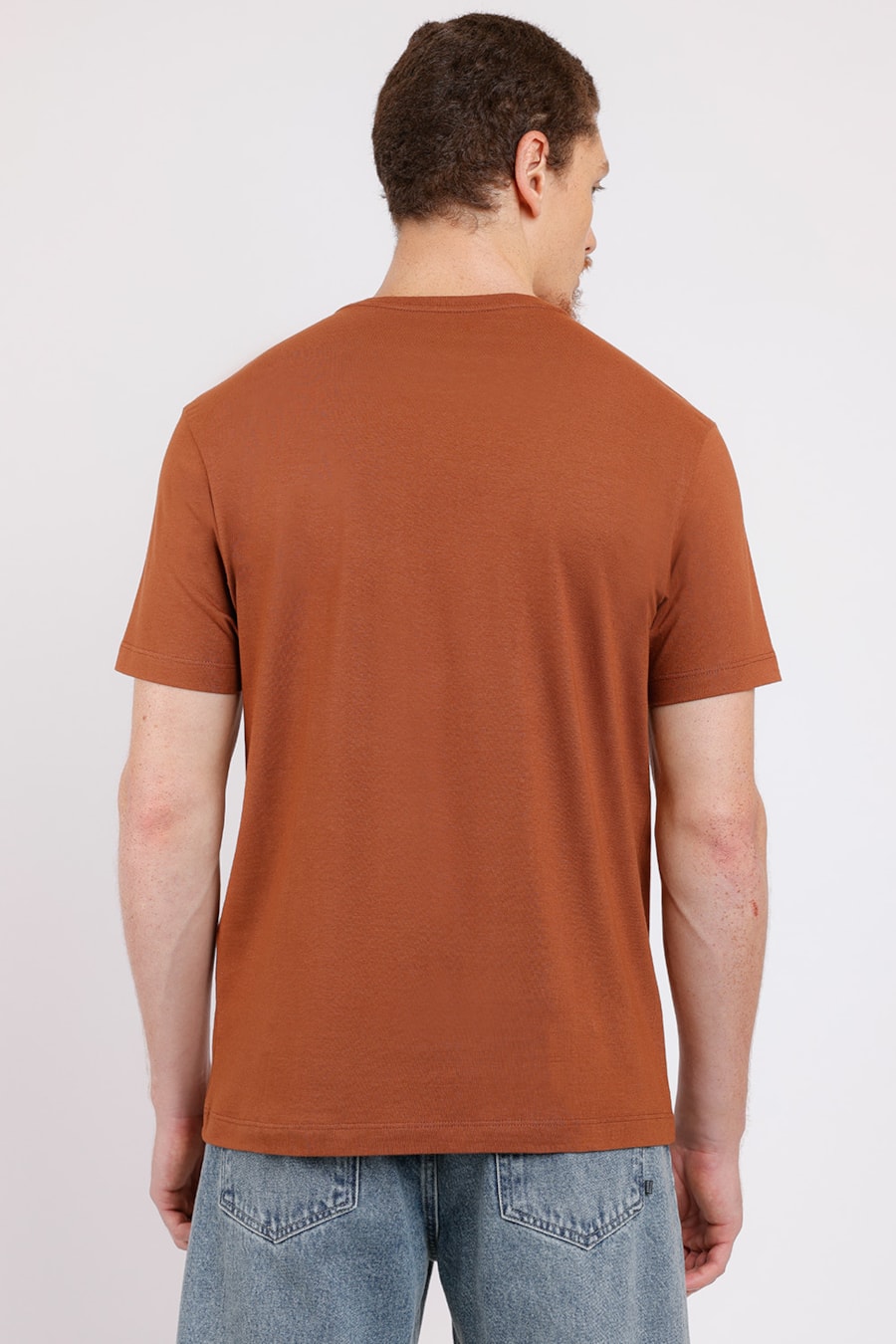 Camiseta Manga Curta Estampa Tech Marrom Chocolate — foto 2 de 2