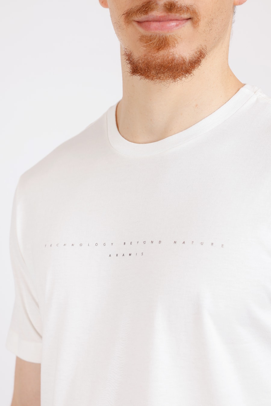 Camiseta Manga Curta Estampa Tech Off White — foto 1 de 2