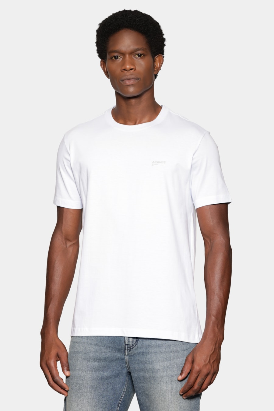 Camiseta Manga Curta Estampada Studio Branco — foto 1 de 5