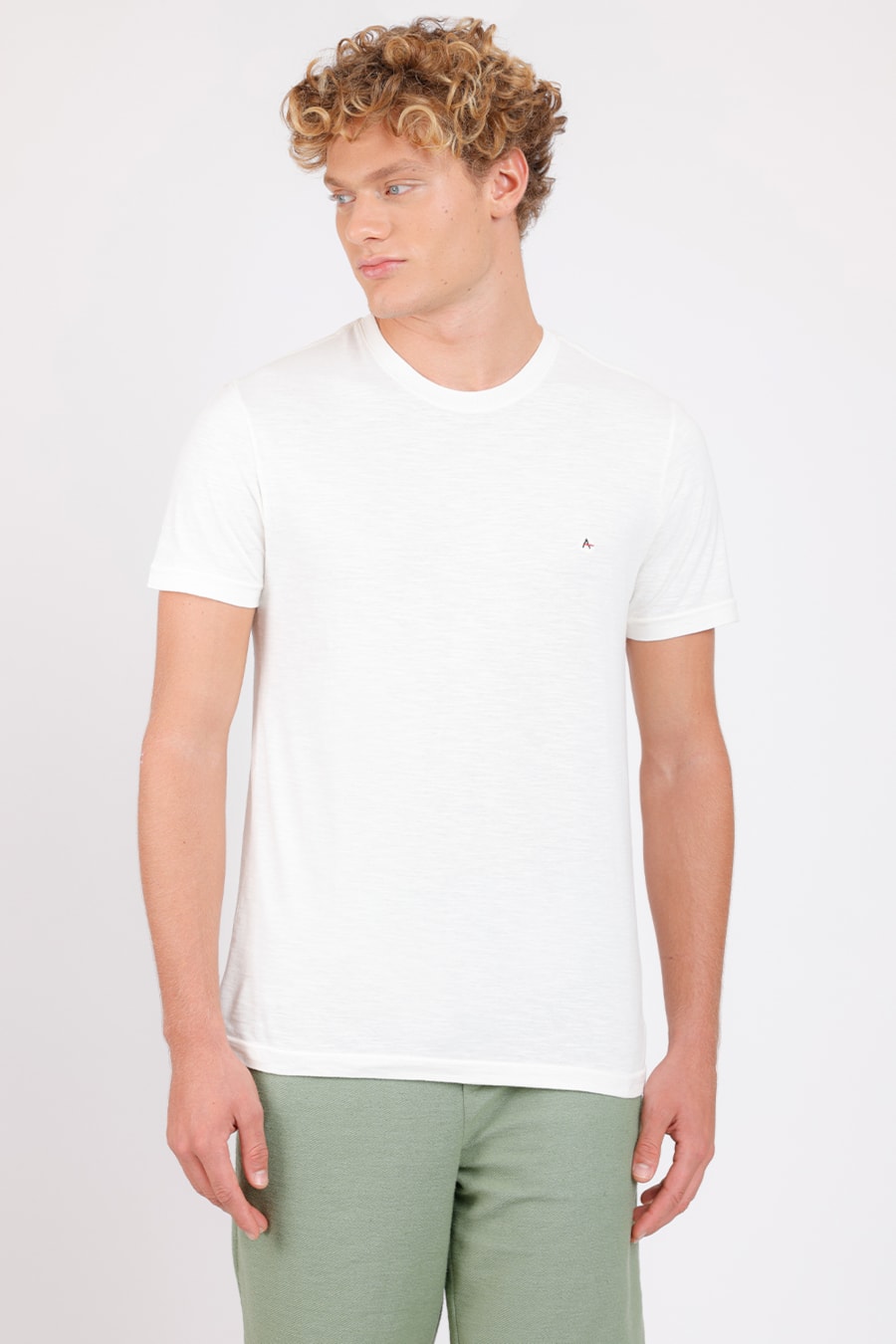 Camiseta Manga Curta Flame Off White — foto 1 de 4