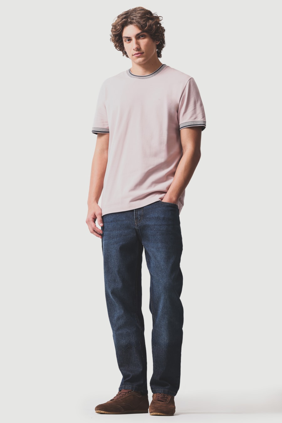 Camiseta Manga Curta Gola Com Frisos Rosa Seco 116 — foto 2 de 5