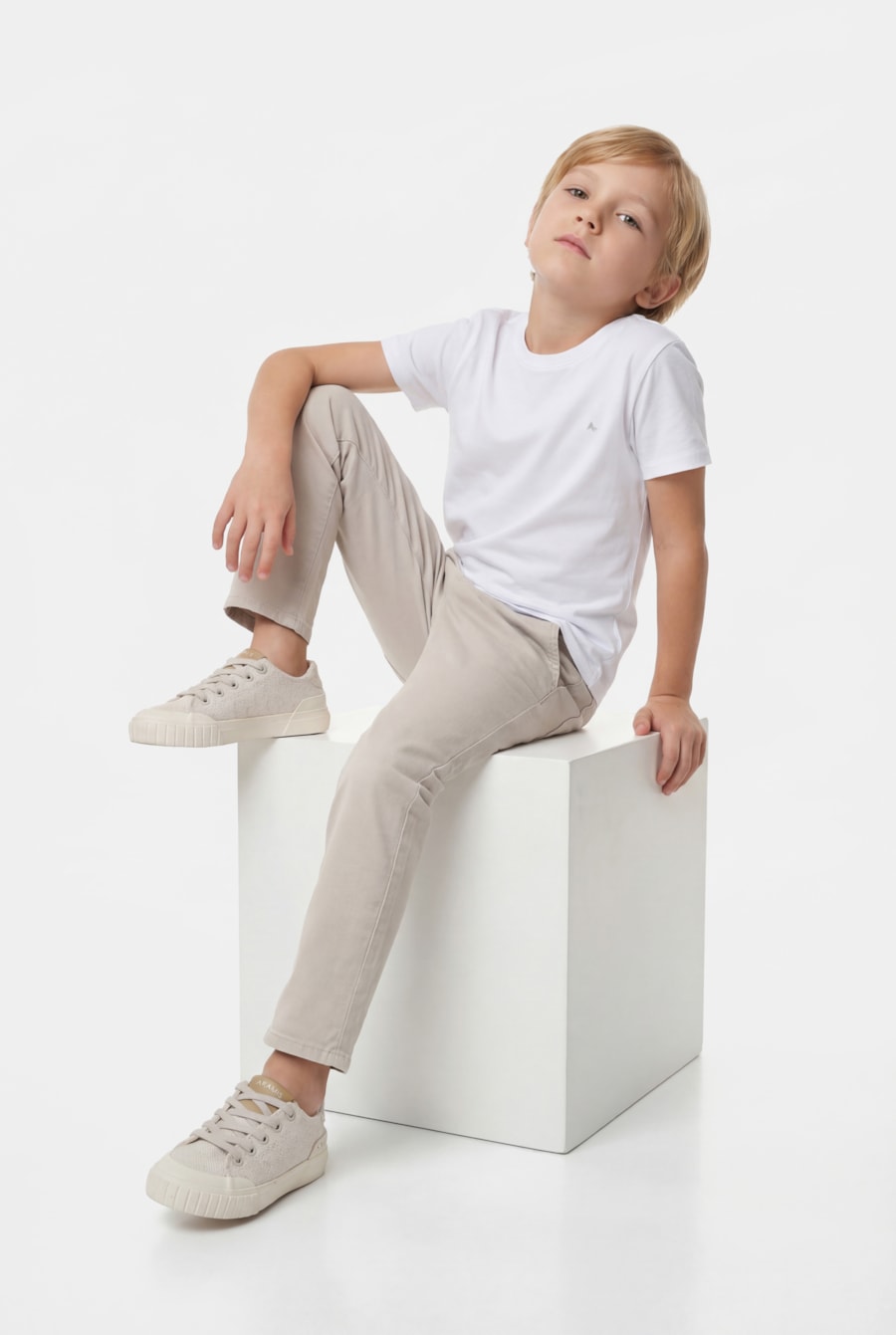 Camiseta Manga Curta Infantil Básica Branco — foto 2 de 3