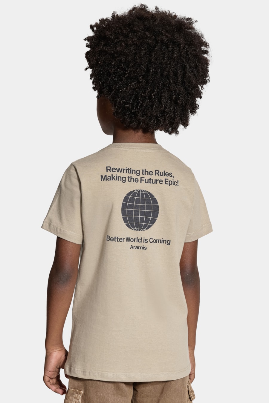 Camiseta Manga Curta Infantil Better World Is Coming Caqui 116 — foto 5 de 7