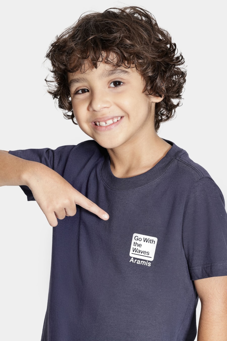Camiseta Manga Curta Infantil Go With The Waves Navy — foto 4 de 7