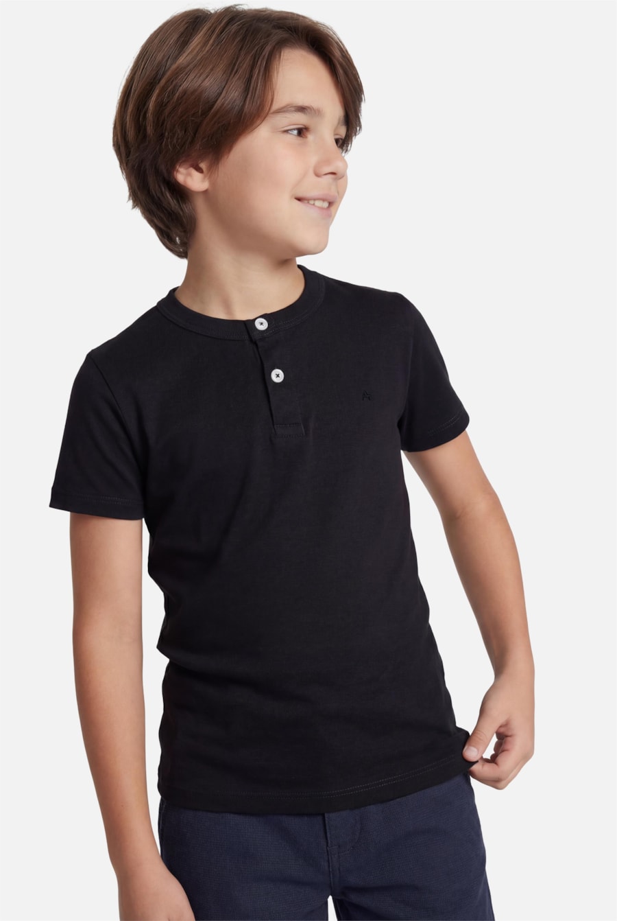 Camiseta Manga Curta Infantil Henley Lisa Marinho — foto 1 de 3