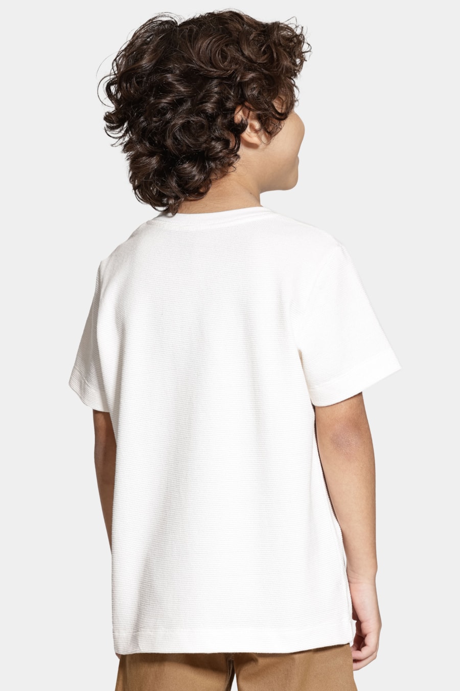 Camiseta Manga Curta Infantil Malha Texturizada Off White — foto 4 de 6