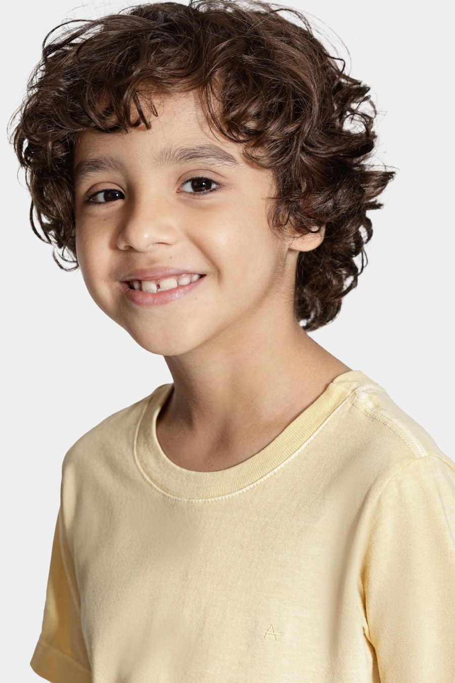 Camiseta Manga Curta Infantil Stonada Amarelo Medio — foto 3 de 5