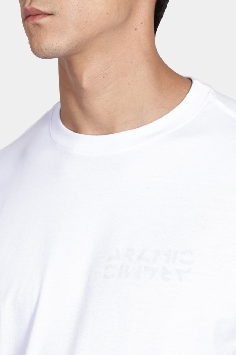 Camiseta Manga Curta Legends Branco — foto 3 de 4
