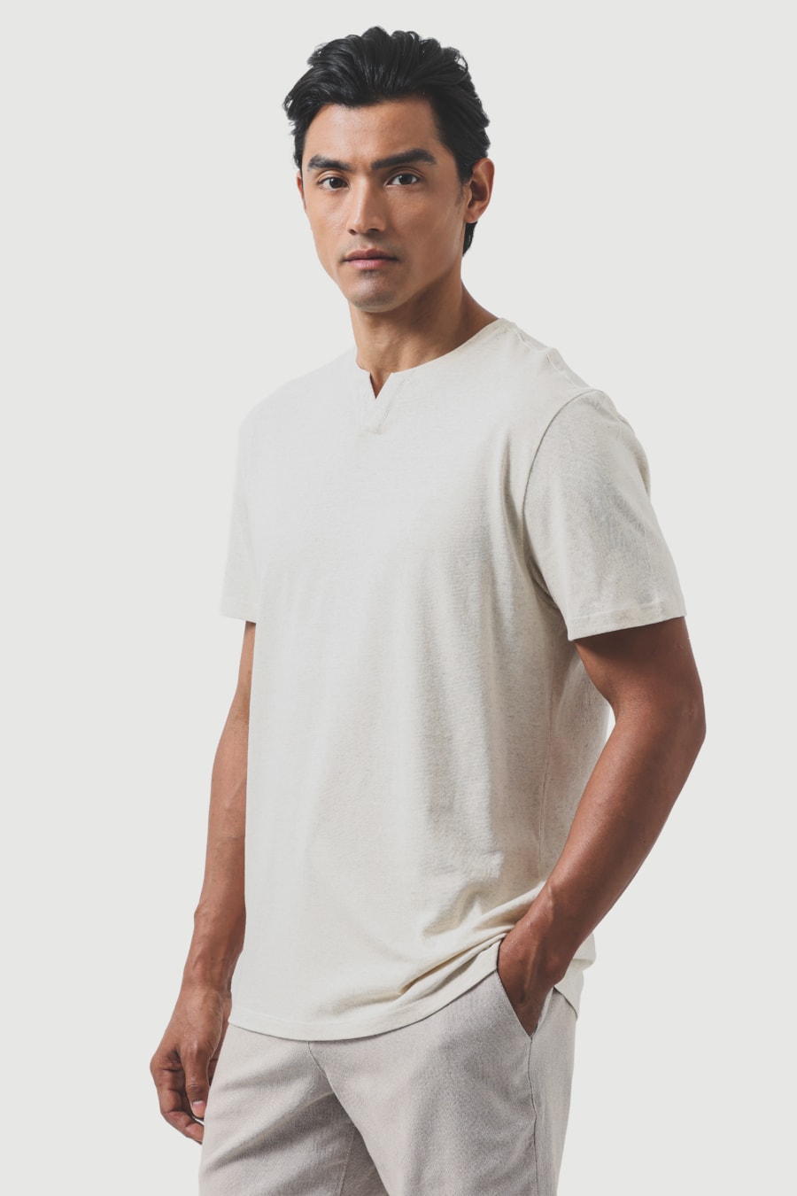 Camiseta Manga Curta Linho Blend Natural — foto 1 de 5