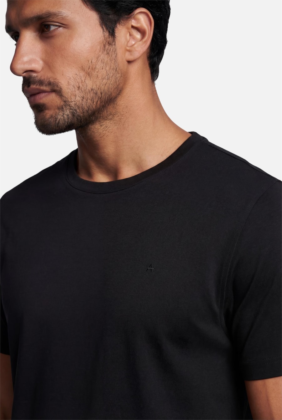 Camiseta Manga Curta Liquid Cotton Preto — foto 3 de 5