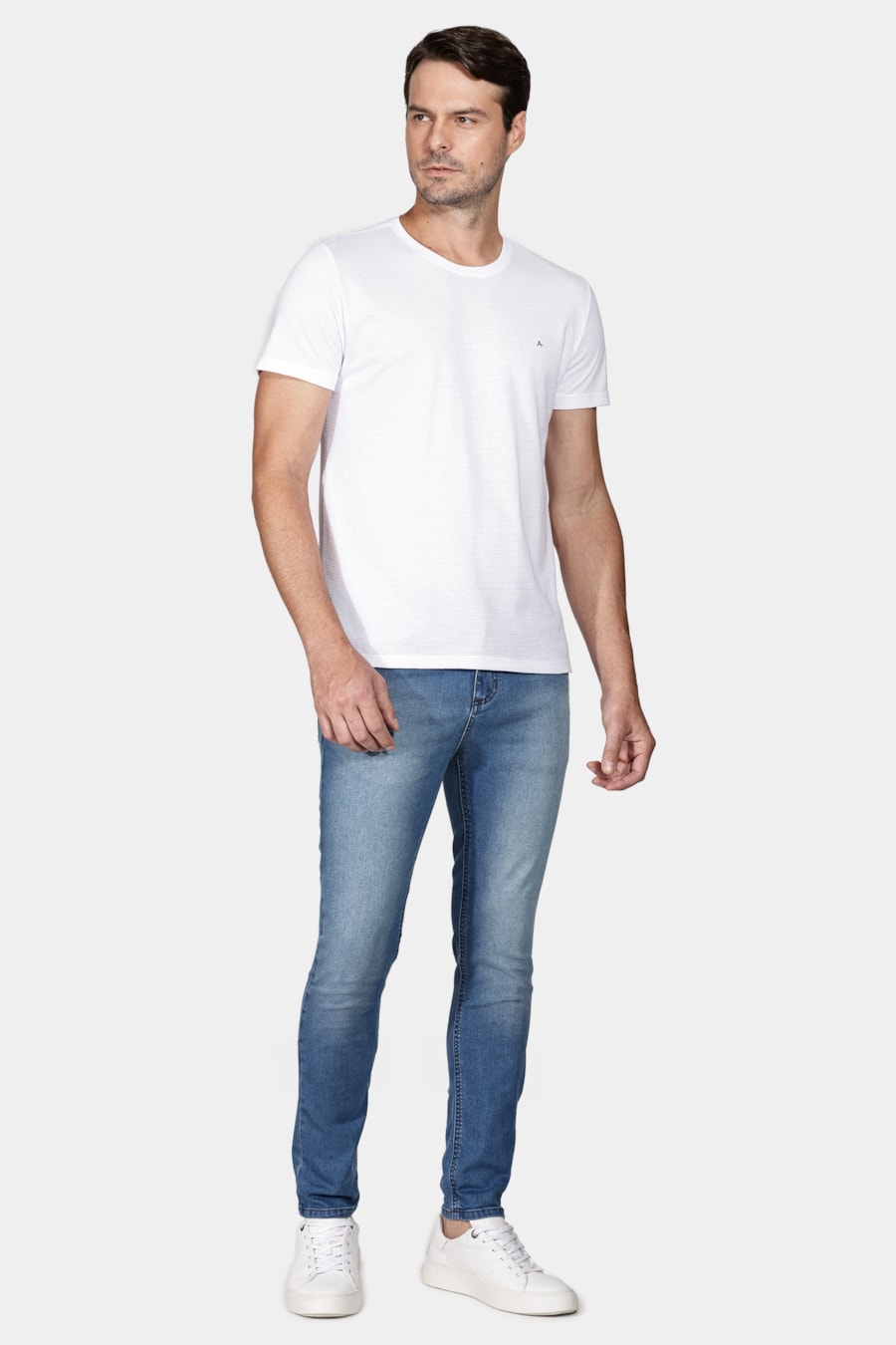 Camiseta Manga Curta Lisboa Branco — foto 2 de 4