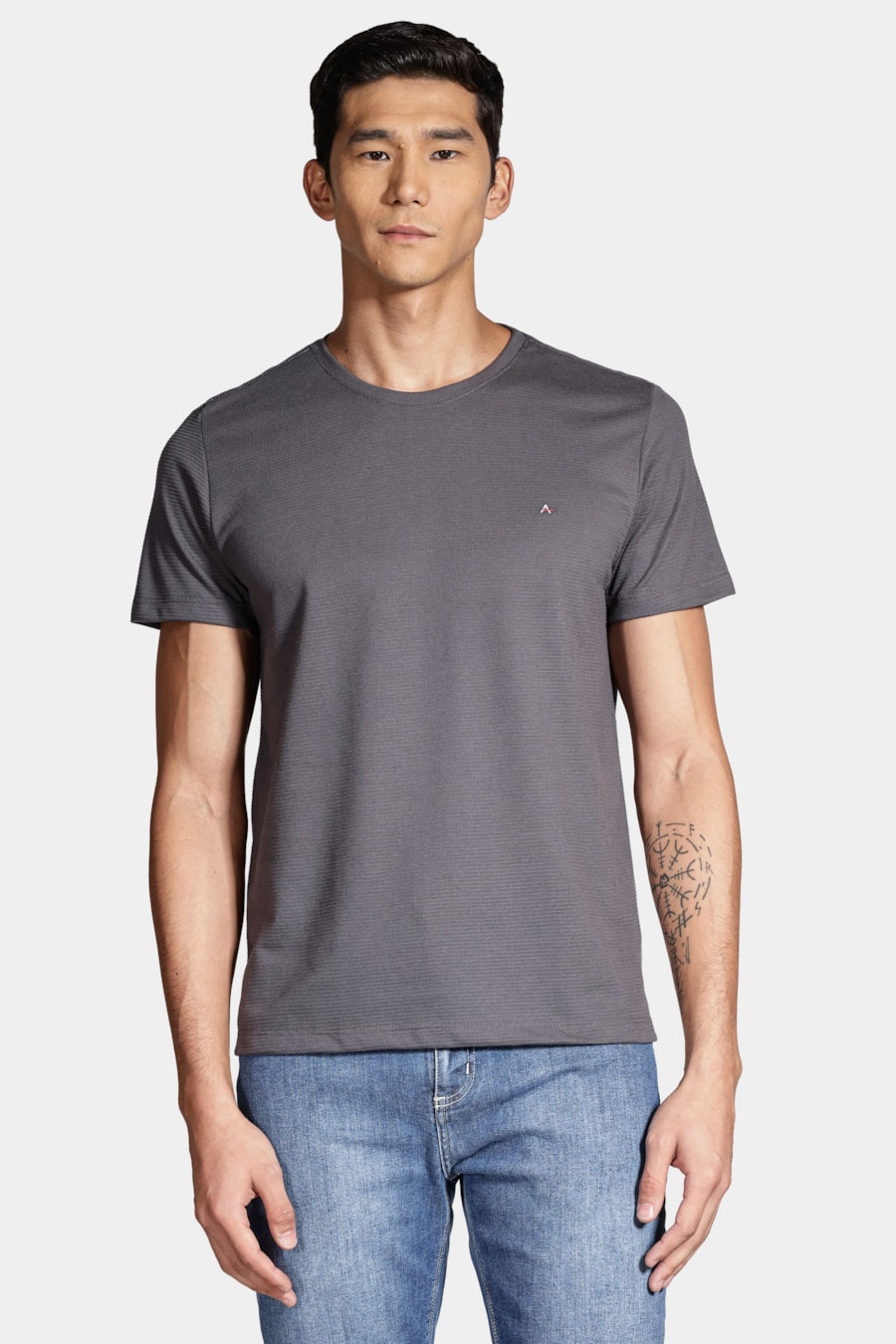 Camiseta Manga Curta Lisboa Cinza — foto 1 de 4