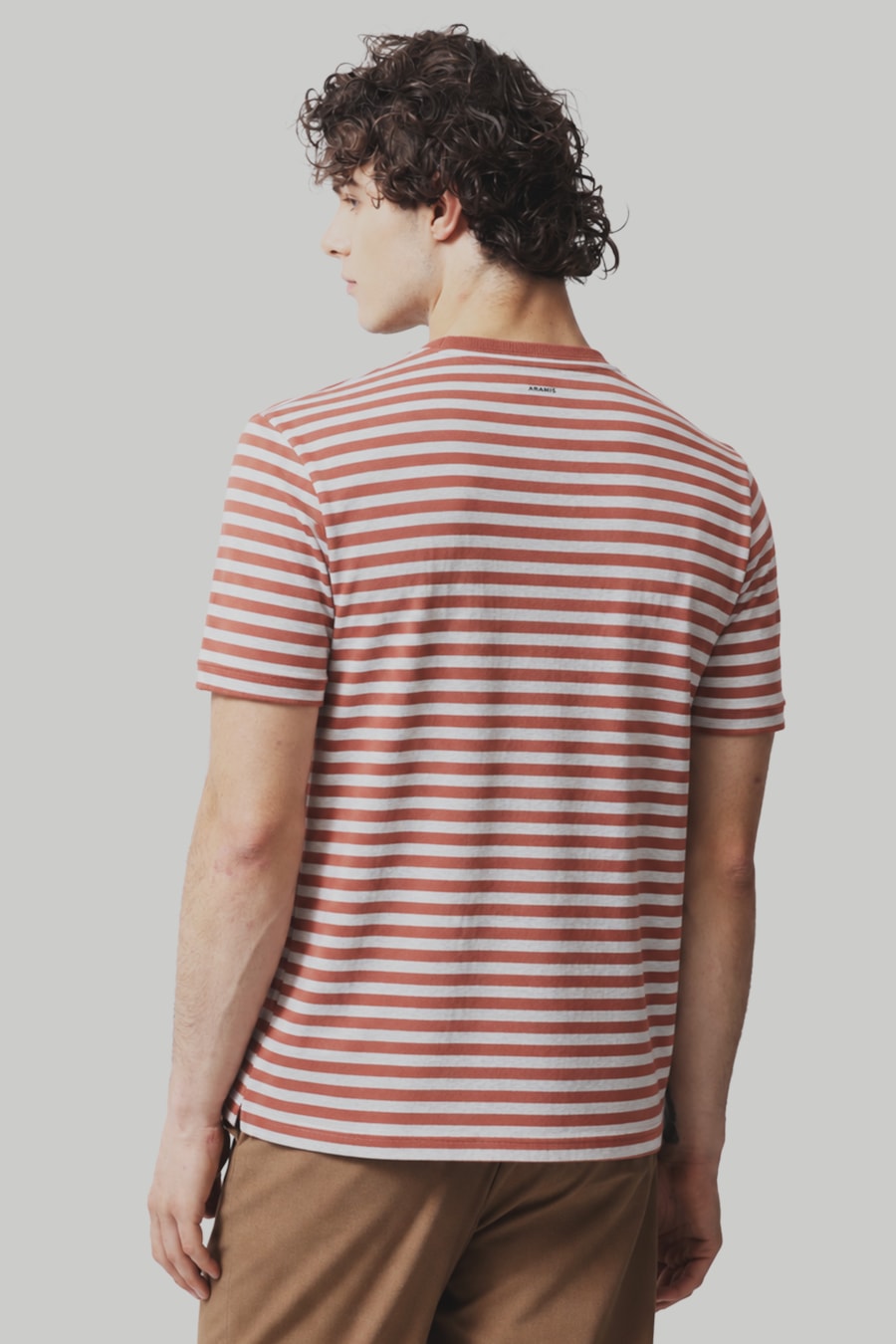 Camiseta Manga Curta Listrada Argila C/ Branco 118 — foto 4 de 5