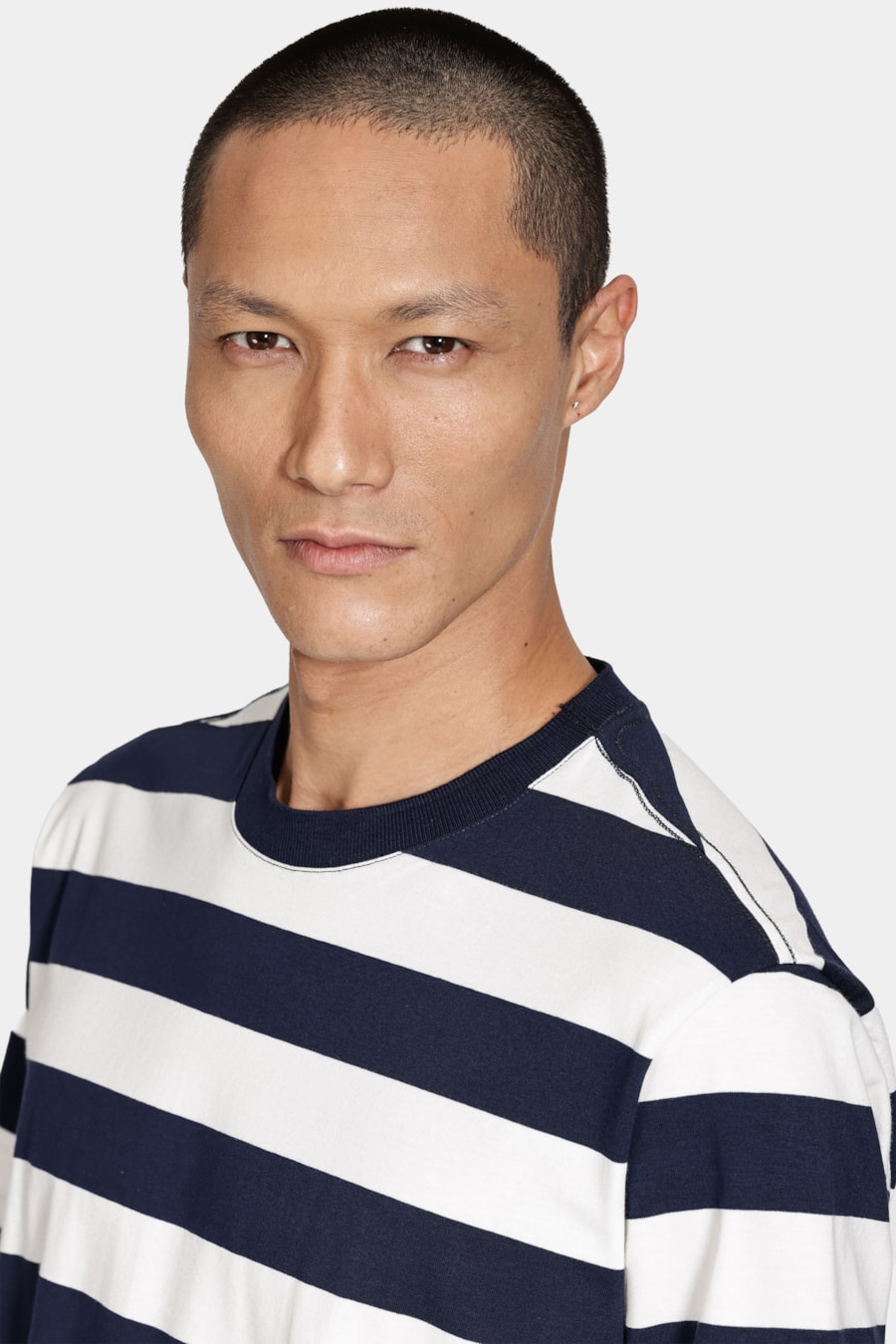 Camiseta Manga Curta Listrada de Algodão Navy C/ Off White — foto 3 de 7