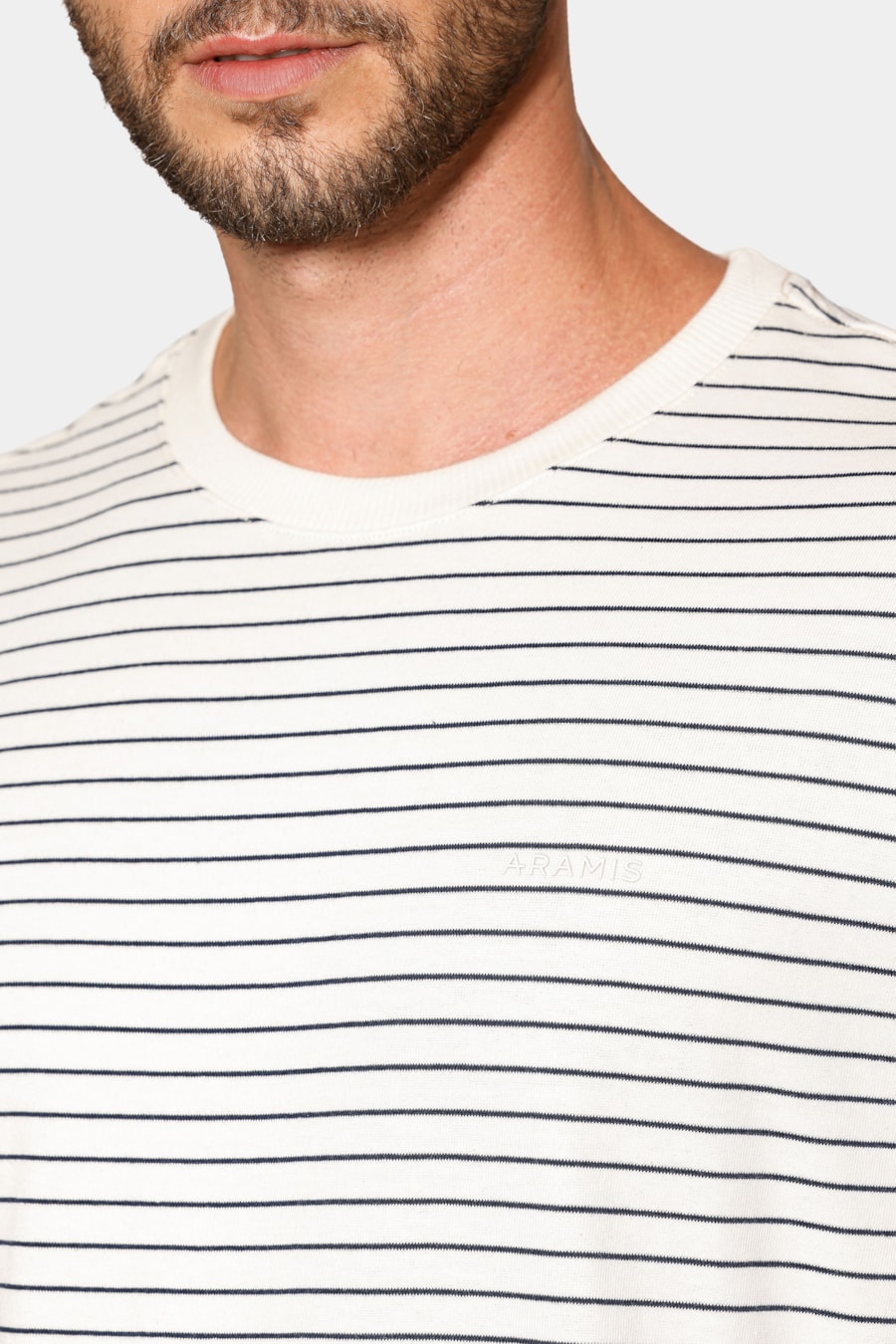 Camiseta Manga Curta Listras Básica Off White C/ Navy — foto 3 de 5