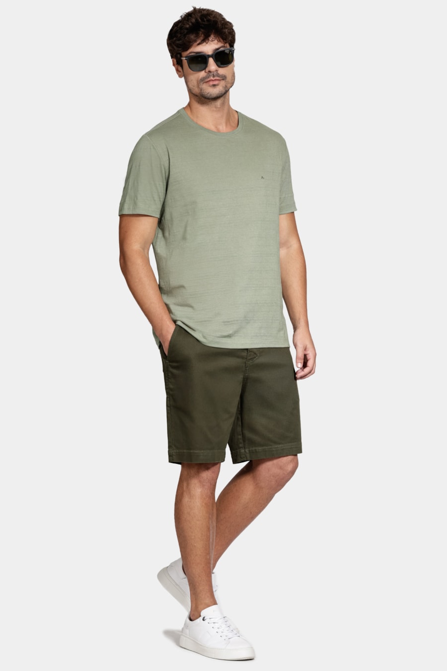 Camiseta Manga Curta Malha Beirute Verde Militar — foto 2 de 5