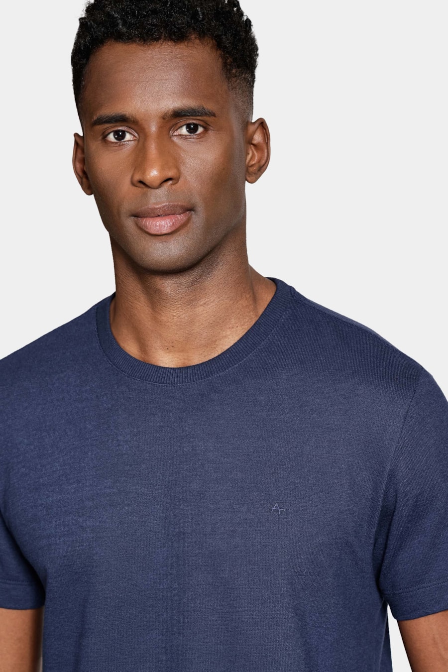 Camiseta Manga Curta Malha Croche Marinho — foto 3 de 5