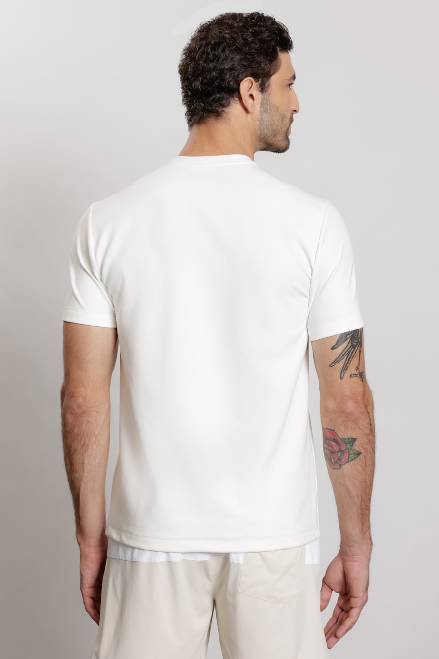 Camiseta Manga Curta Malha Dupla Branco Polar — foto 5 de 6
