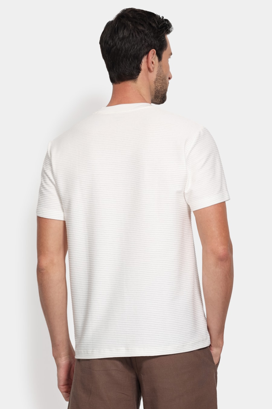 Camiseta Manga Curta Malha Gorgurao Off White — foto 4 de 6