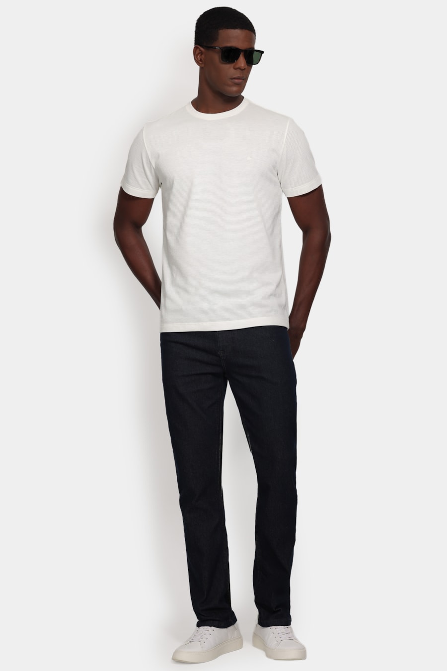 Camiseta Manga Curta Malha Lisboa Off White — foto 2 de 5