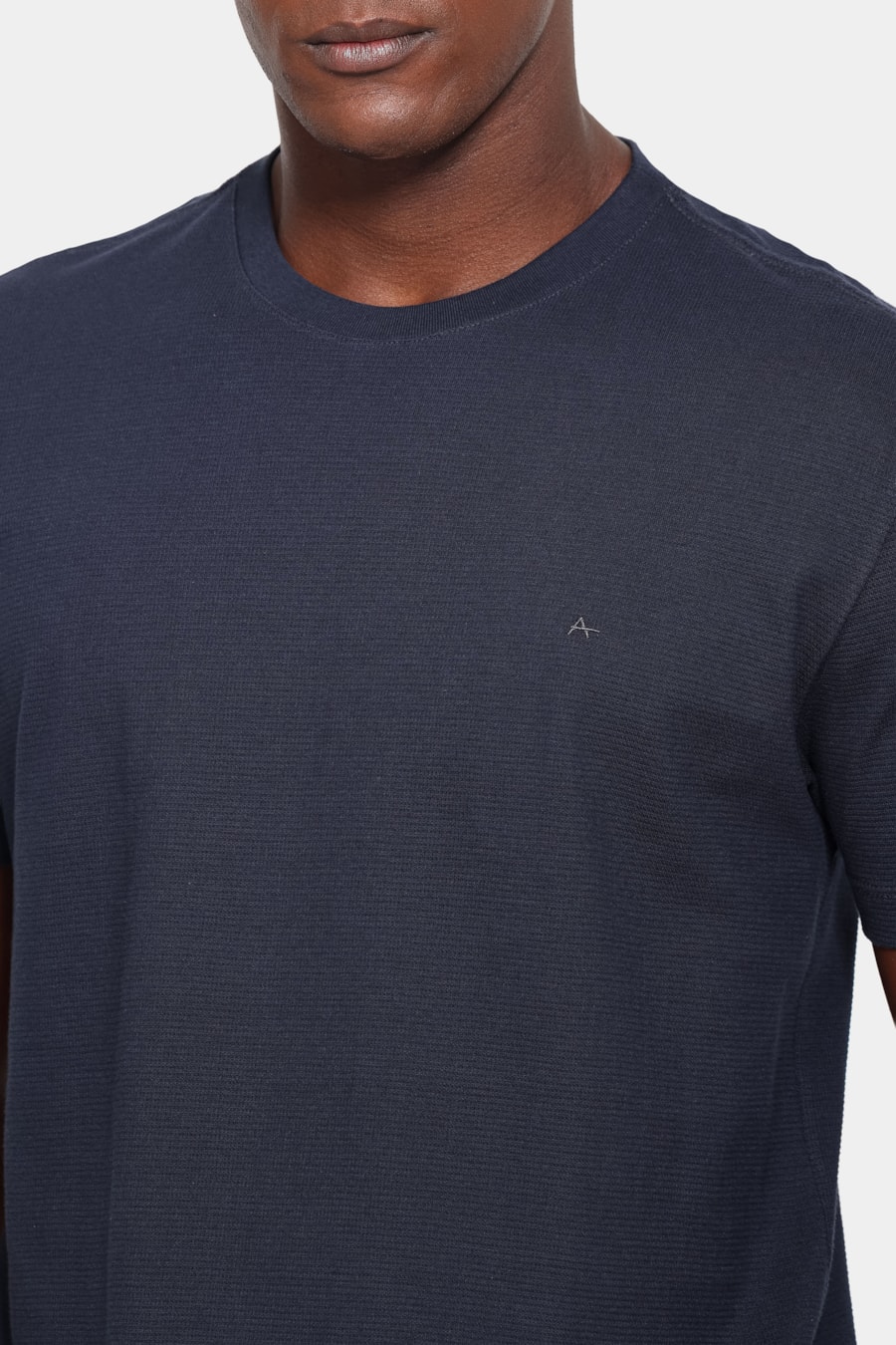 Camiseta Manga Curta Malha Quadrile Marinho — foto 3 de 5