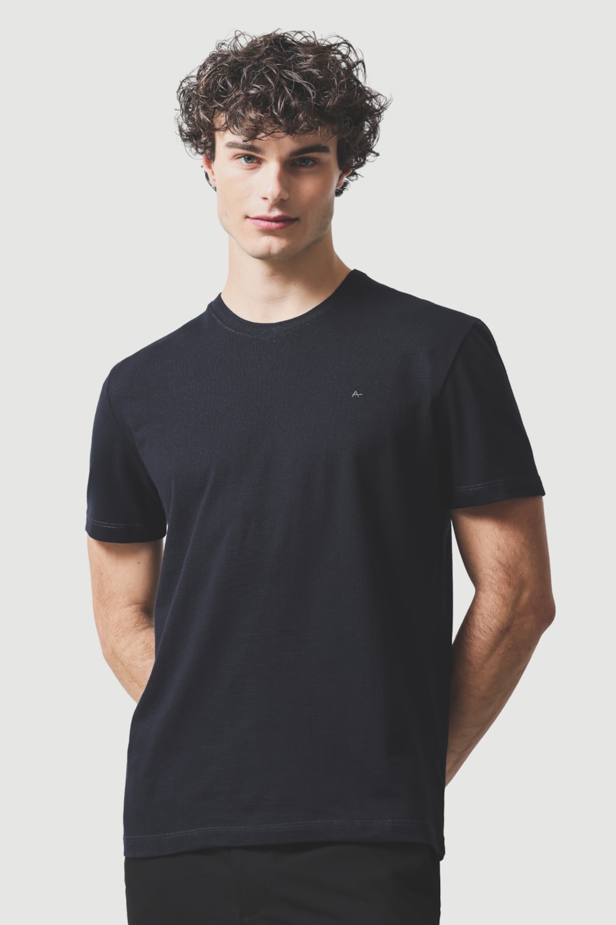 Camiseta Manga Curta Malha Quadrilê Marinho — foto 1 de 5