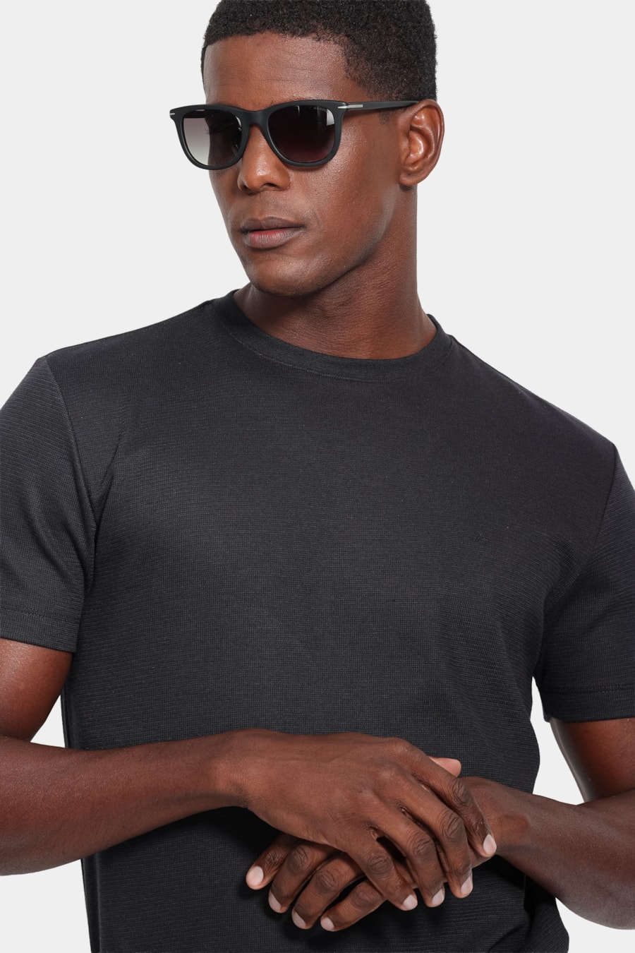 Camiseta Manga Curta Malha Roma Preto — foto 4 de 5