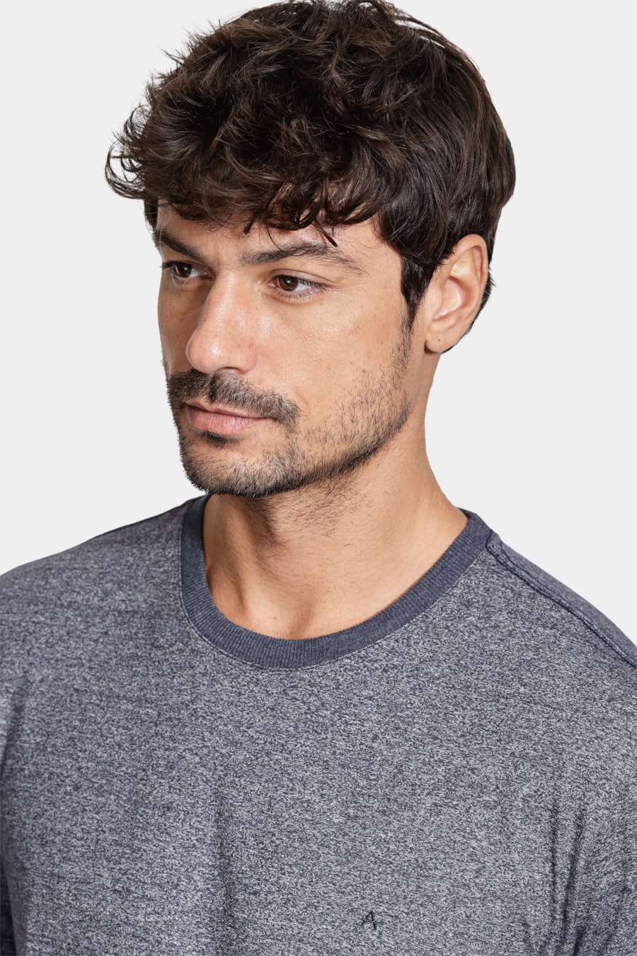 Camiseta Manga Curta Malha Stanley Marinho — foto 3 de 5