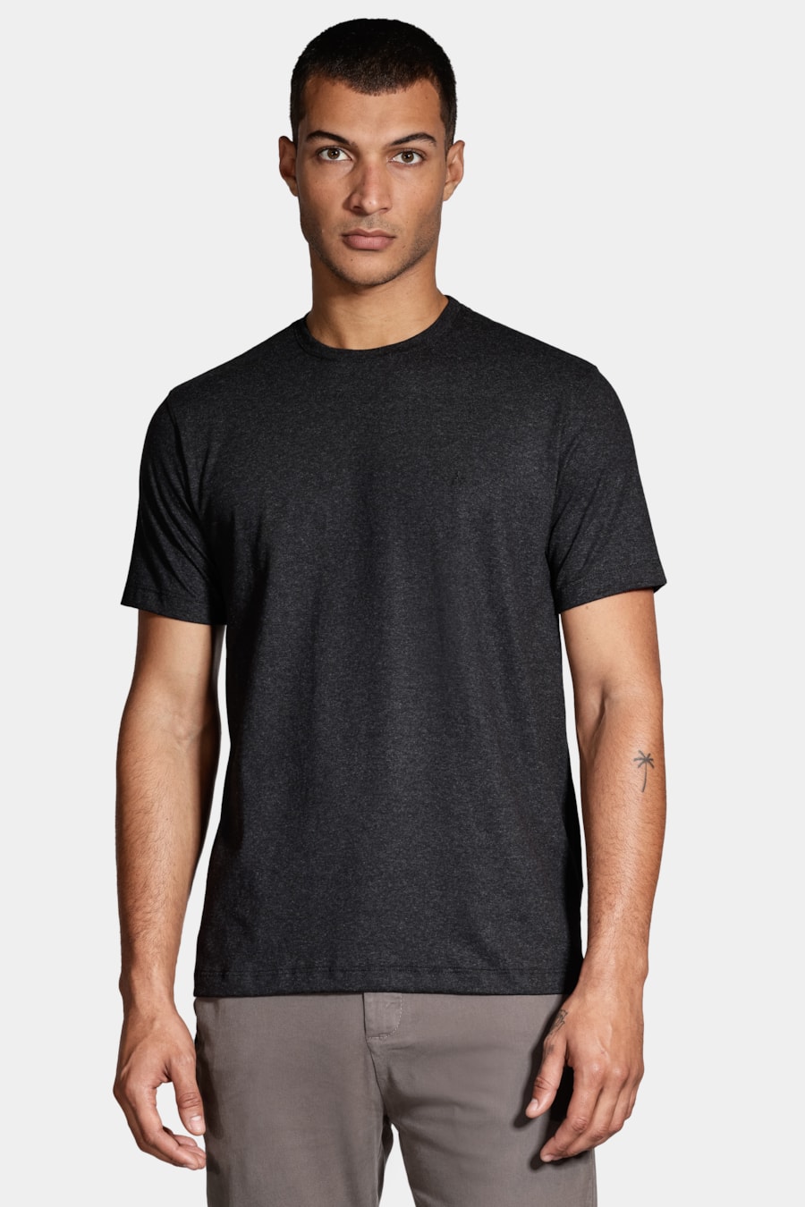 Camiseta Manga Curta Melange Preto — foto 1 de 5