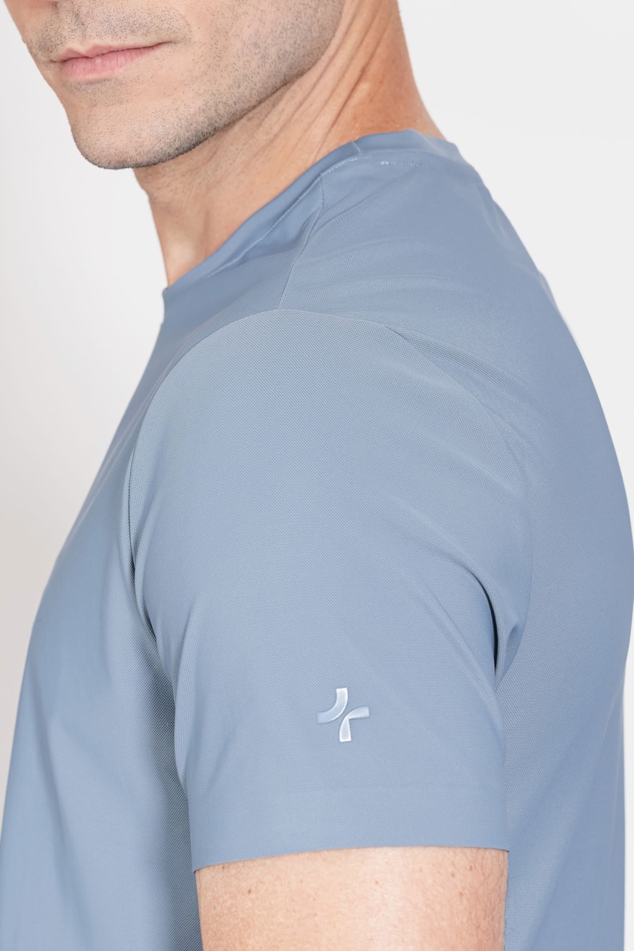 Camiseta Manga Curta Micro Piquet Bonded Azul Jeans — foto 3 de 5