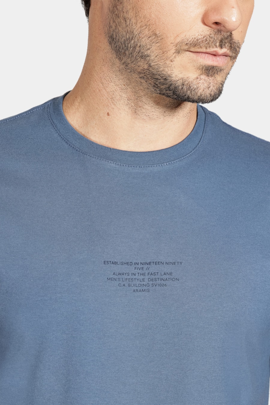 Camiseta Manga Curta Minimal Azul Alumínio — foto 3 de 5
