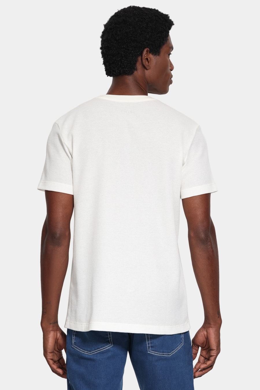 Camiseta Manga Curta Moscou Off White — foto 4 de 5