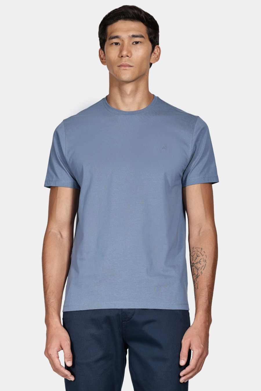 Camiseta Manga Curta New Essencial Azul Alumínio — foto 1 de 5
