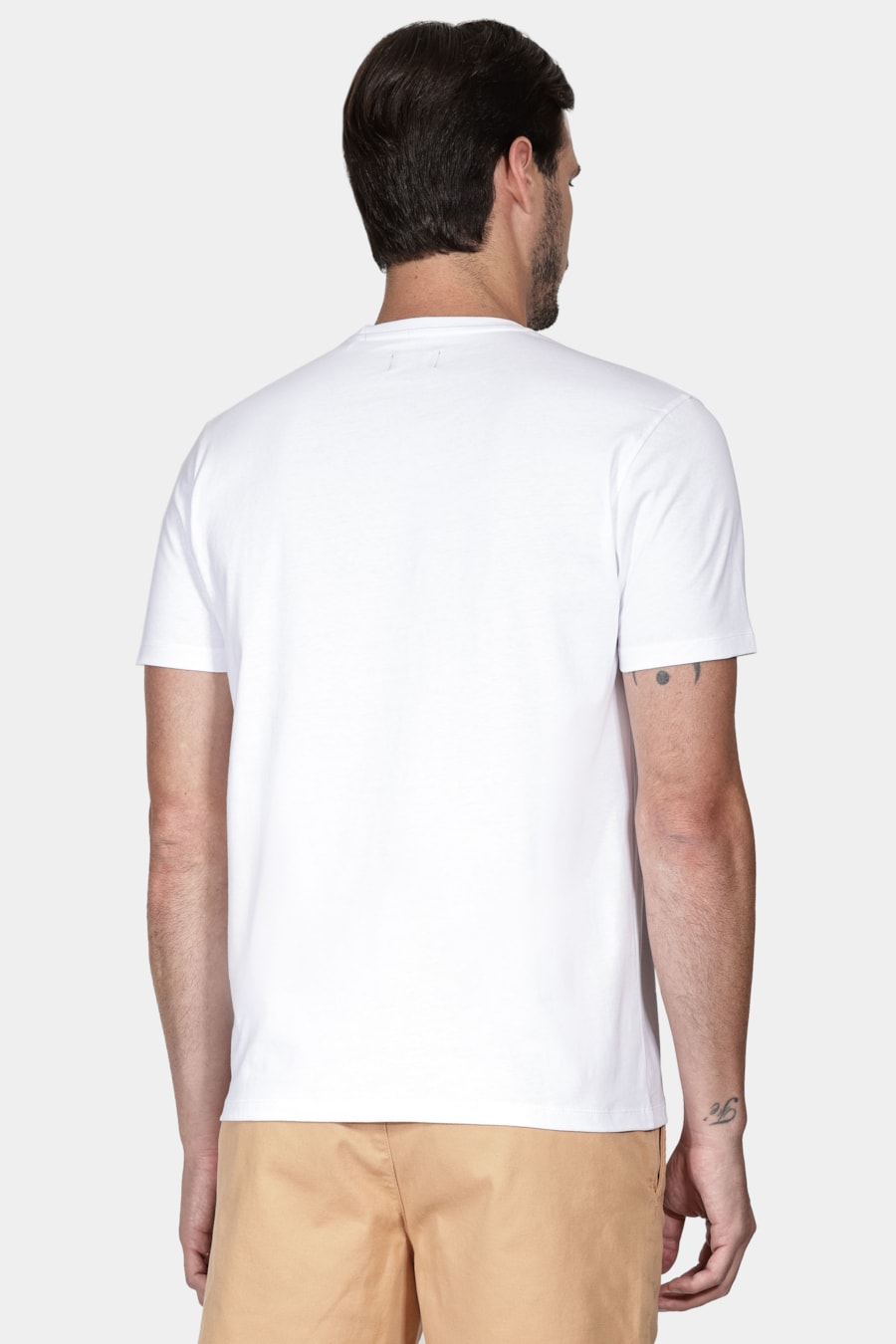 Camiseta Manga Curta New Essencial Branco — foto 4 de 5