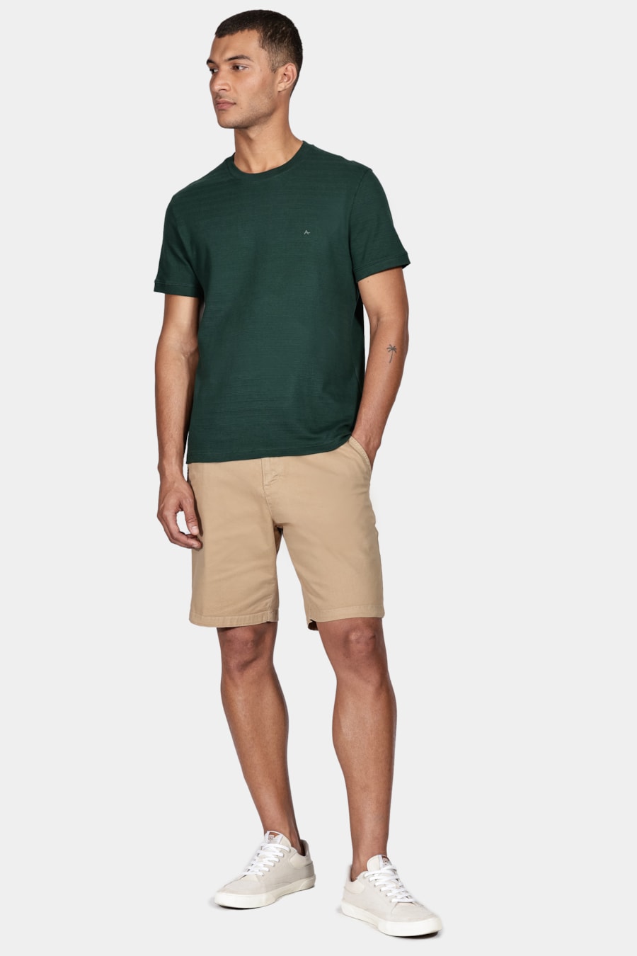 Camiseta Manga Curta New Suedine Verde Floresta — foto 2 de 5