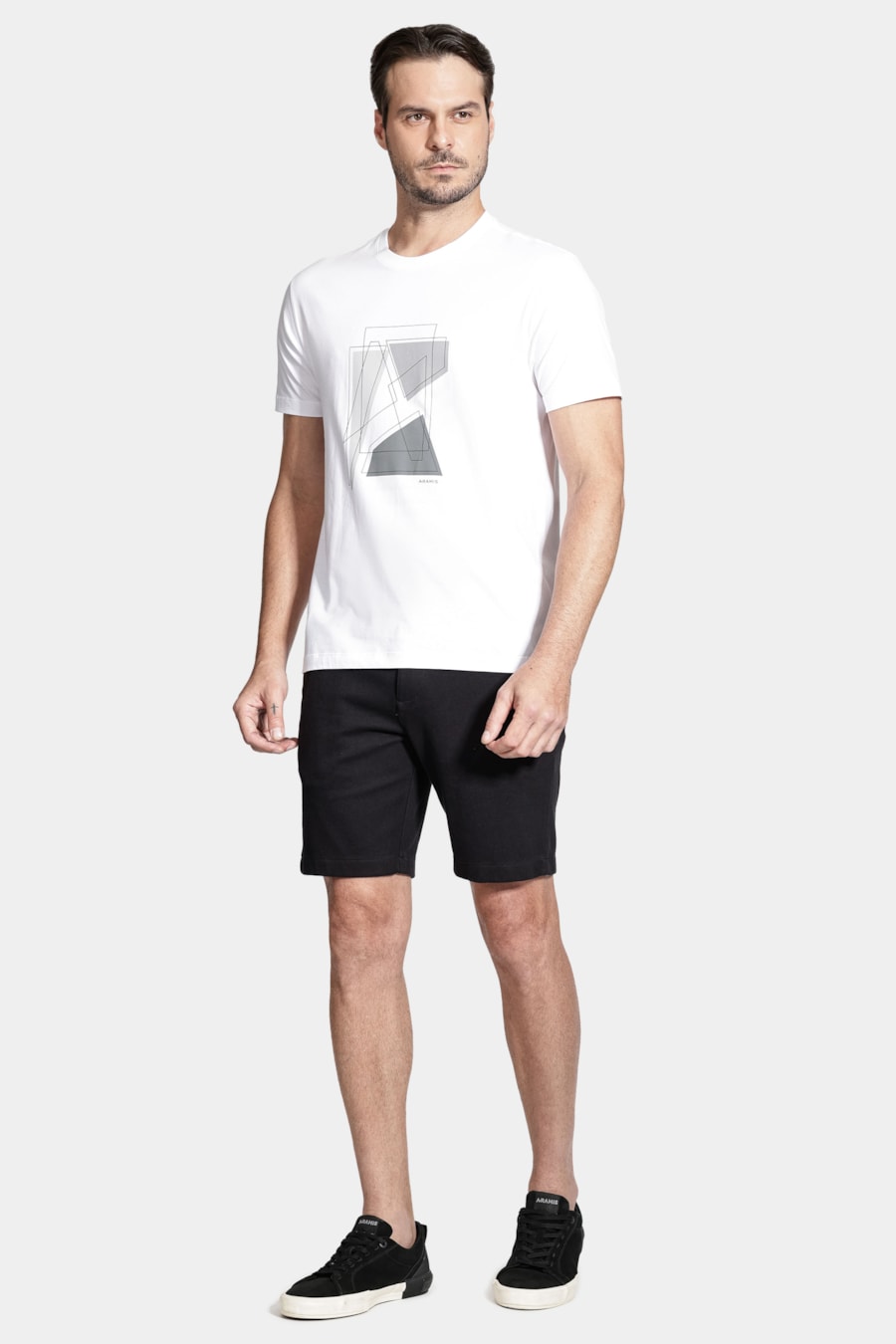 Camiseta Manga Curta Outline Geométrico Off White — foto 2 de 4