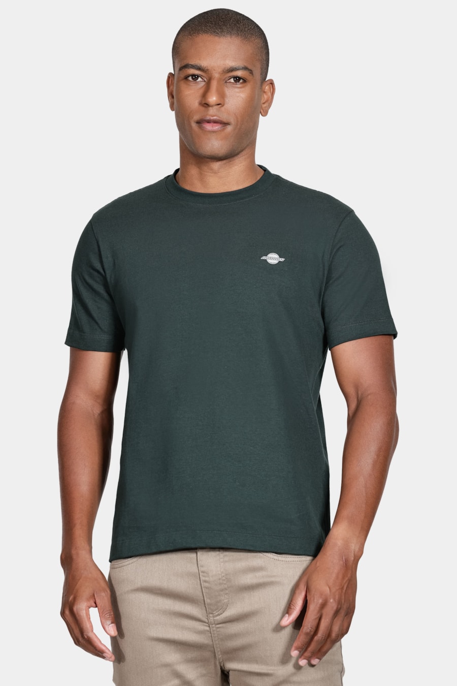 Camiseta Manga Curta Patch Verde Floresta — foto 1 de 4