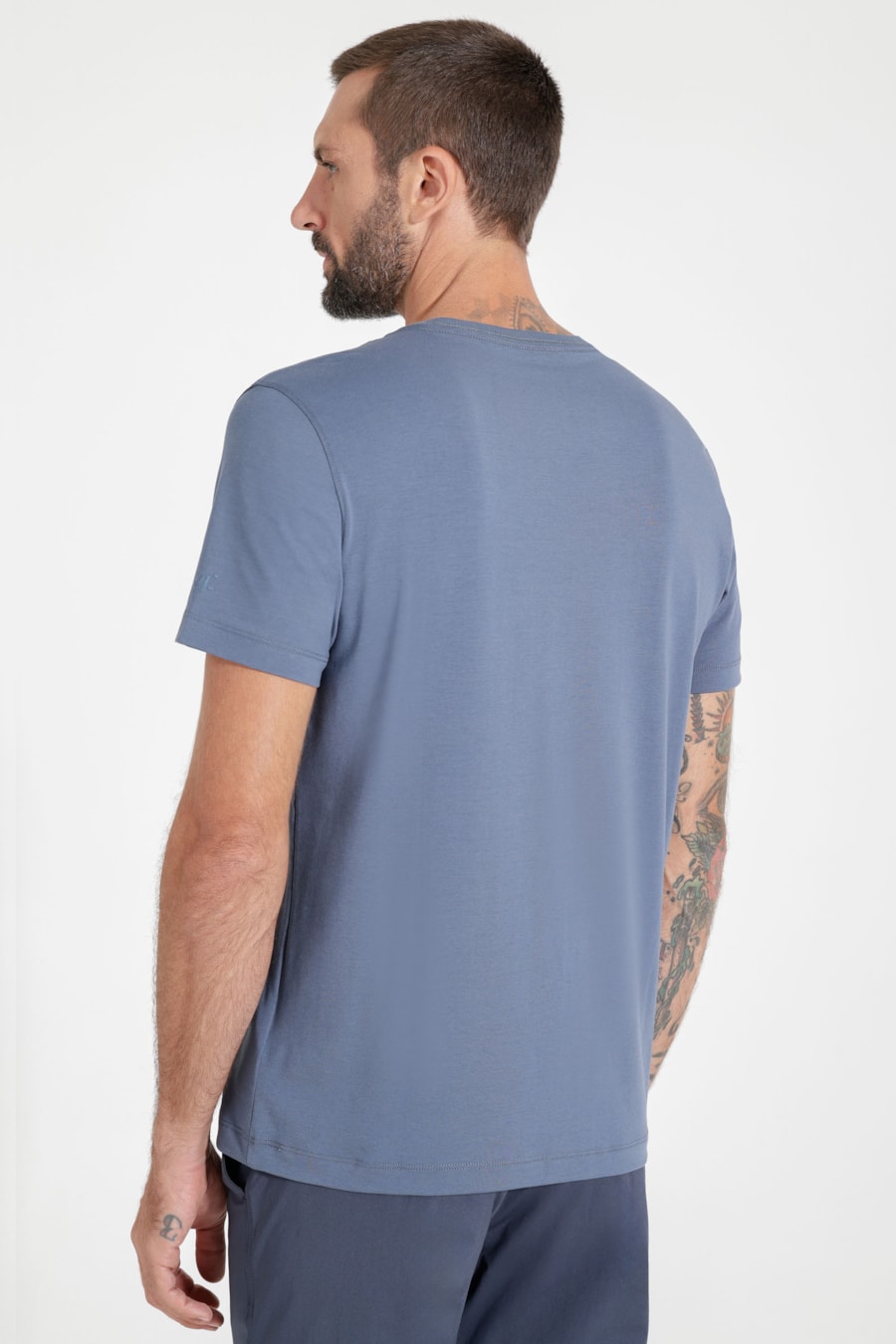 Camiseta Manga Curta Pima Performing Alumínio — foto 4 de 5