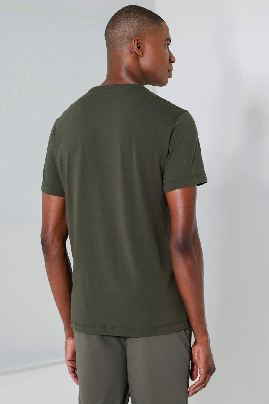 Camiseta Manga Curta Pima Performing Verde Escuro — foto 4 de 5